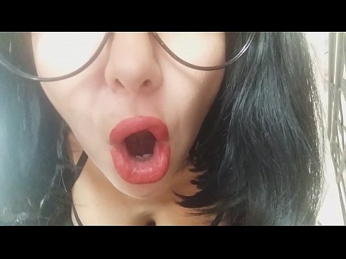 ❤️ Zemer, njerka jote nuk te le te shkosh ne shkolle sot... Kam shume nevoj per ty... Video qij në pornografi sq.sexafinkarasskaz.ru ﹏